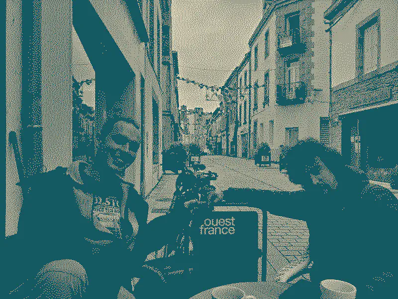 Premier café situé